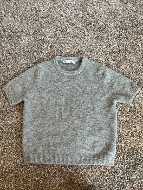 Zara Short Sleeve Knit Sweater Gray Crew Neck Size Small Excellent Condition - Picture 1 of 3